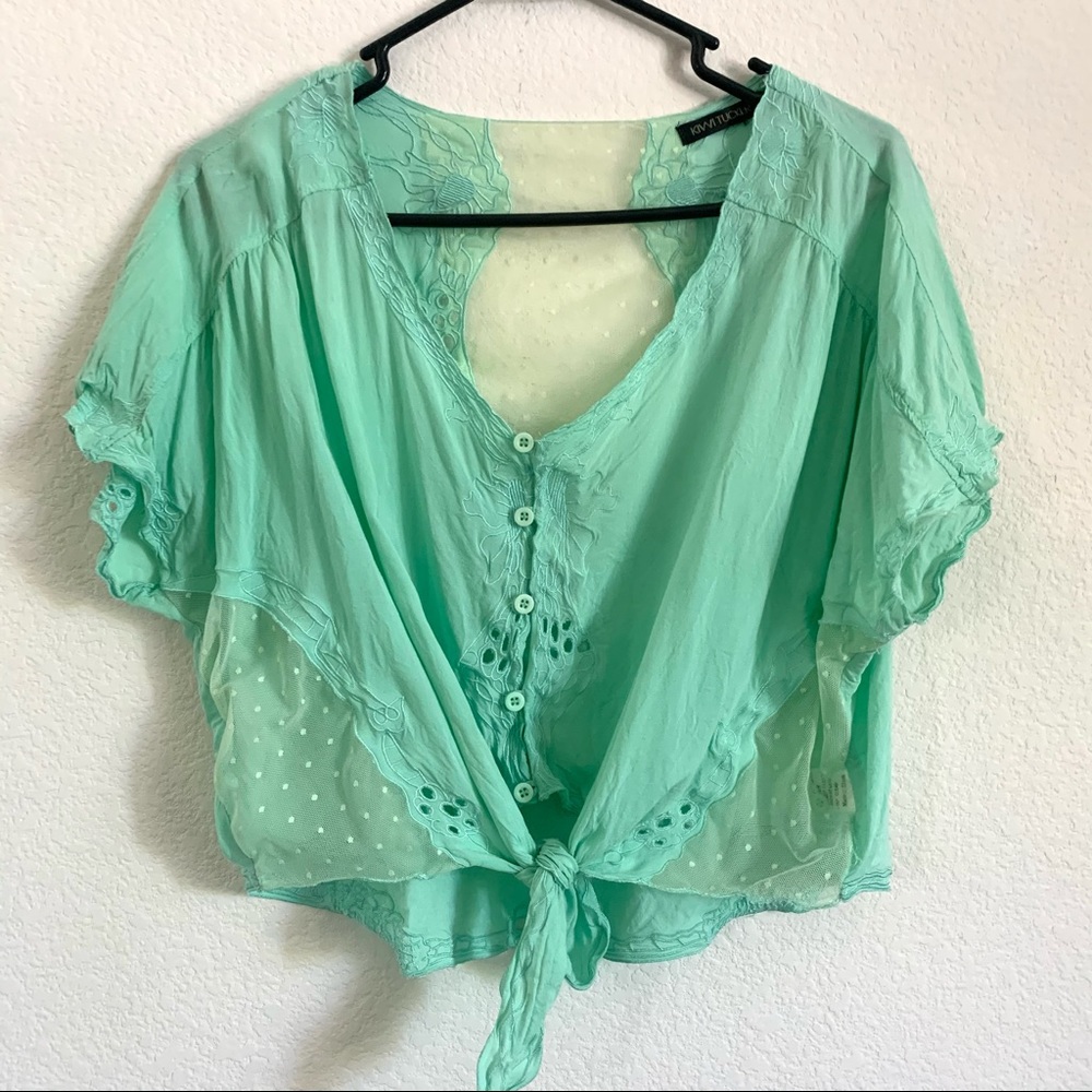 LF Kiwi Tucker Mint green tie front top